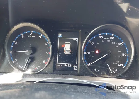 2017 Toyota Rav4 Le z USA, uszkodzony, nr VIN JTMZFREV5HJ107095